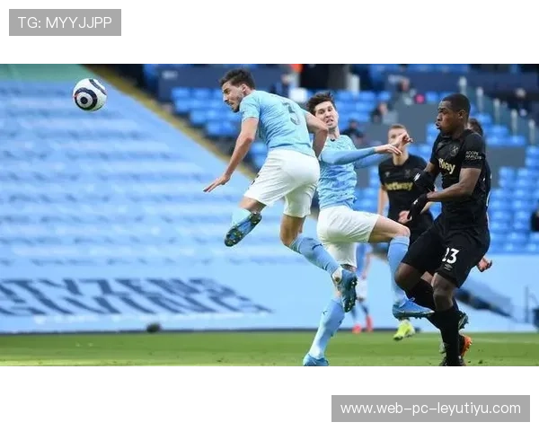 战术复盘再升级：曼城三条线全面压制红军