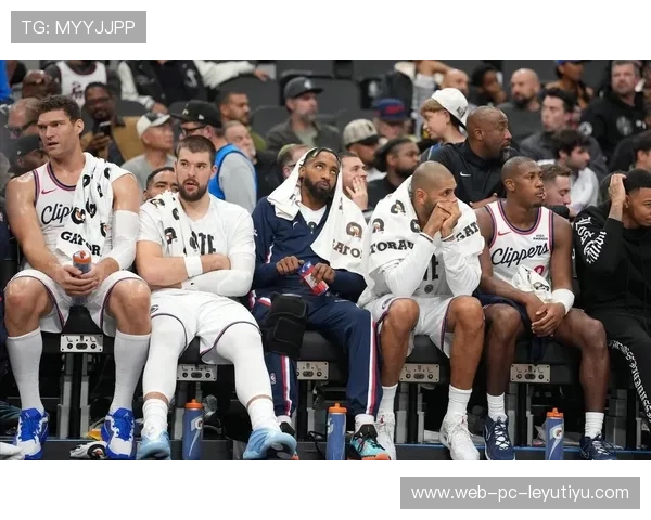 快船失去两大核心，战绩下滑至西部第10，快船输给谁了